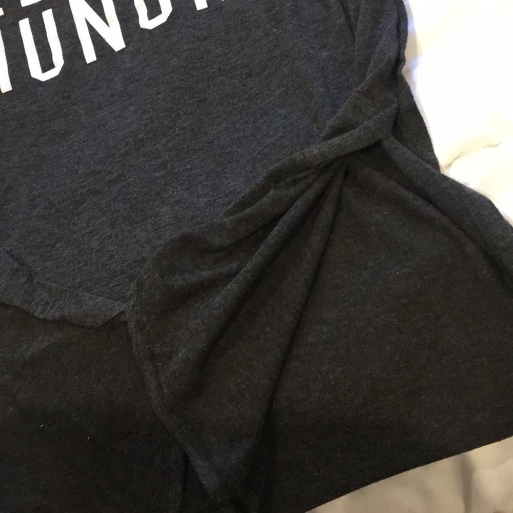 Tank top - Picture 3 of 3